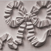 Load image into Gallery viewer, IOD Decor Mould 25 x 15cm - Bows