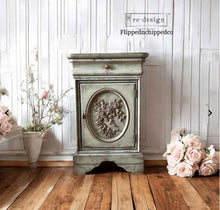 Load image into Gallery viewer, Redesign with Prima Decor Poly - Velvet Cascade (Left)