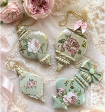 Load image into Gallery viewer, Redesign with Prima Moulds - Winter Luxe Blanks