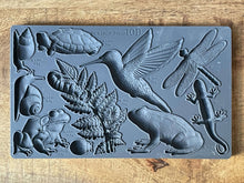 Load image into Gallery viewer, IOD Decor Mould 25 x 15cm - Dewdrop Pond