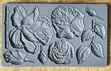 Load image into Gallery viewer, IOD Decor Mould 25 x 15cm - Roses *RETIRED*