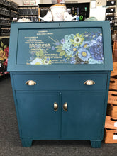 Load image into Gallery viewer, Writing Desk