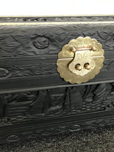 Load image into Gallery viewer, Camphor Chest