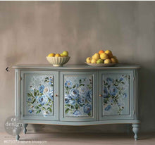 Load image into Gallery viewer, Redesign with Prima Large Transfer - Azure Blossom
