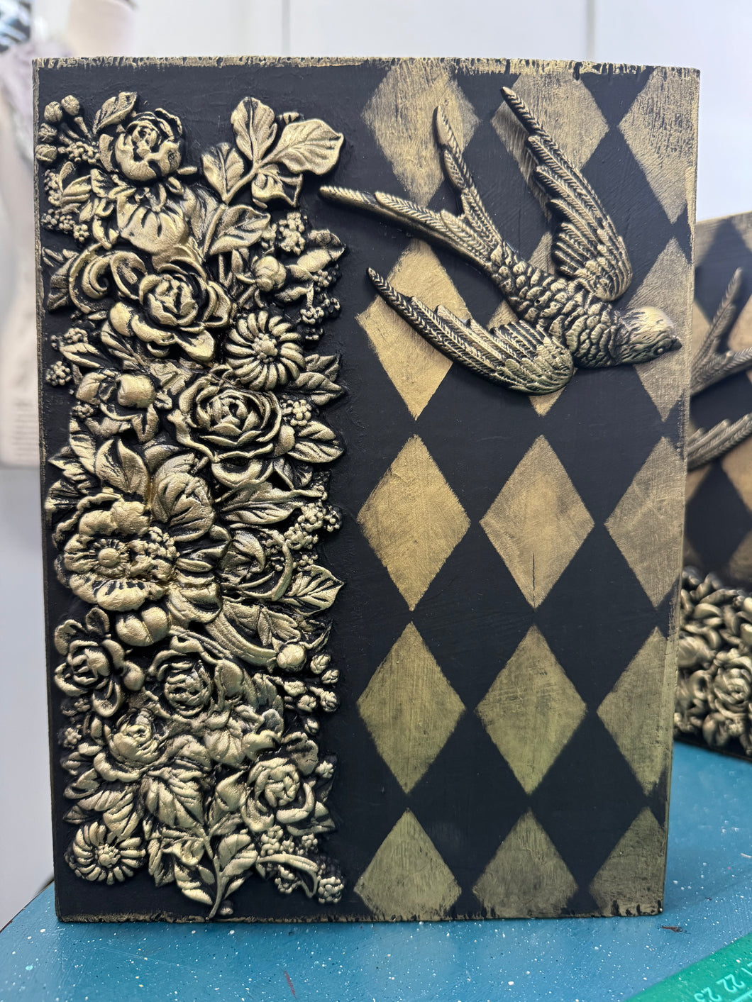 Black and Gold Decorative Wall hanging 1 of 3