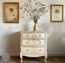 Load image into Gallery viewer, Redesign with Prima Maxi Transfer - Queen&#39;s Glory (2 Sheets)
