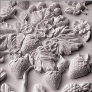 IOD Decor Mould 25 x 15cm - Wild Berries