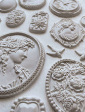 Load image into Gallery viewer, IOD Decor Mould 25 x 15cm - Cameos
