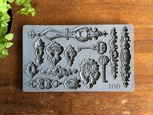 Load image into Gallery viewer, IOD Decor Mould 25 x 15cm - Lock and Key
